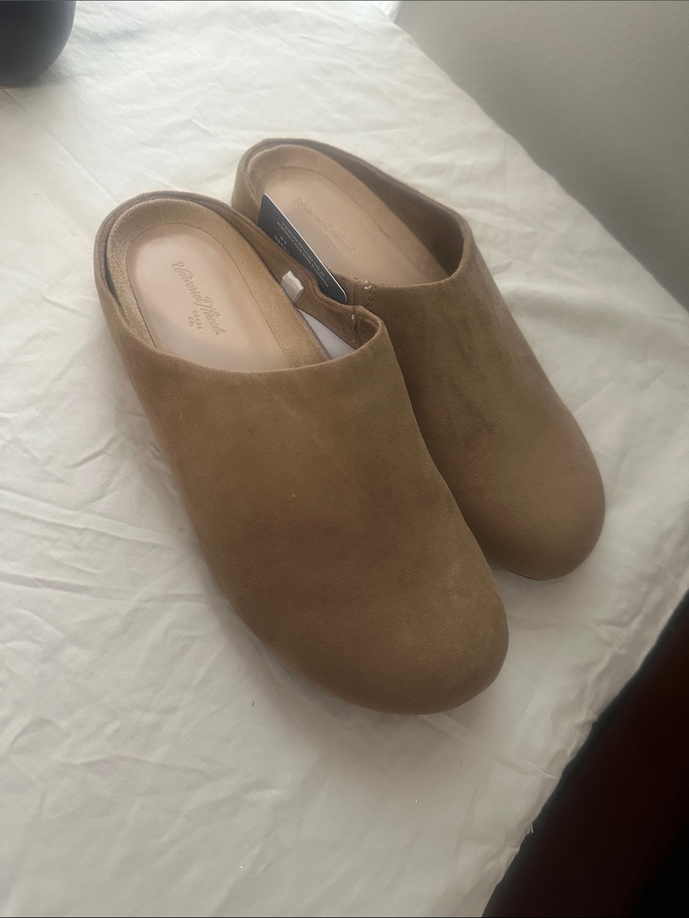 Universal Thread Suede Mule in Light Brown Sz 7.5 NWT
